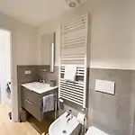 Apartment Corridoni 3c Tirabora Short Rent