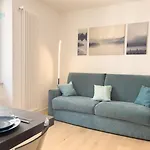 Corridoni 3c Tirabora Short Rent Triest
