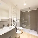 Corridoni 3c Tirabora Short Rent Apartment