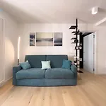 Apartment Corridoni 3c Tirabora Short Rent